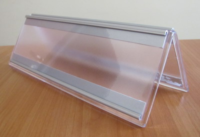 Табличка настольная двухсторонняя.